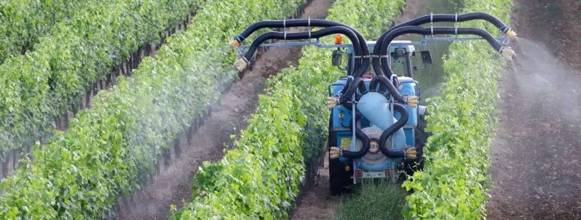 Pesticides et santé : les agriculteurs ont été, sont et seront les principales victimes